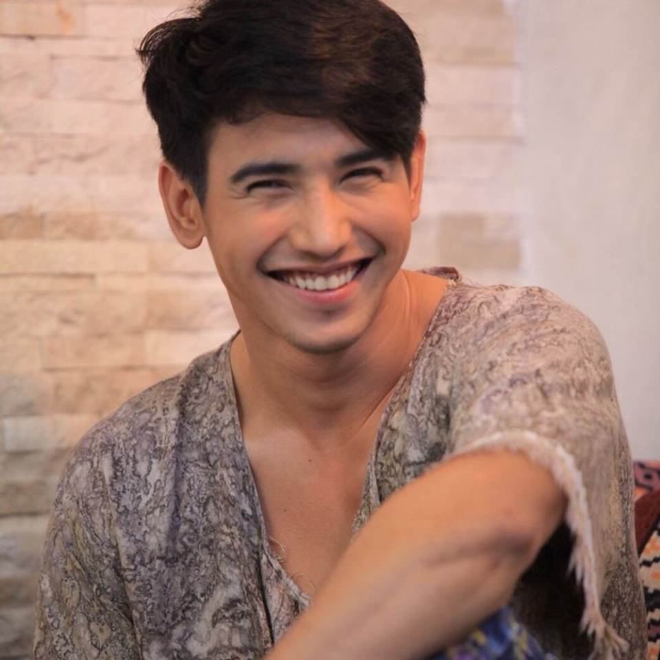 ดารา @สามี028