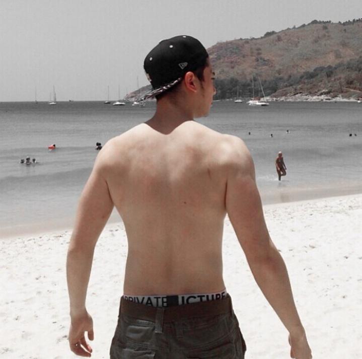กี กีรติ หล่อกล้ามแน่นๆผู้ประกาศข่าวบันเทิงไนน์เอ็นฯ