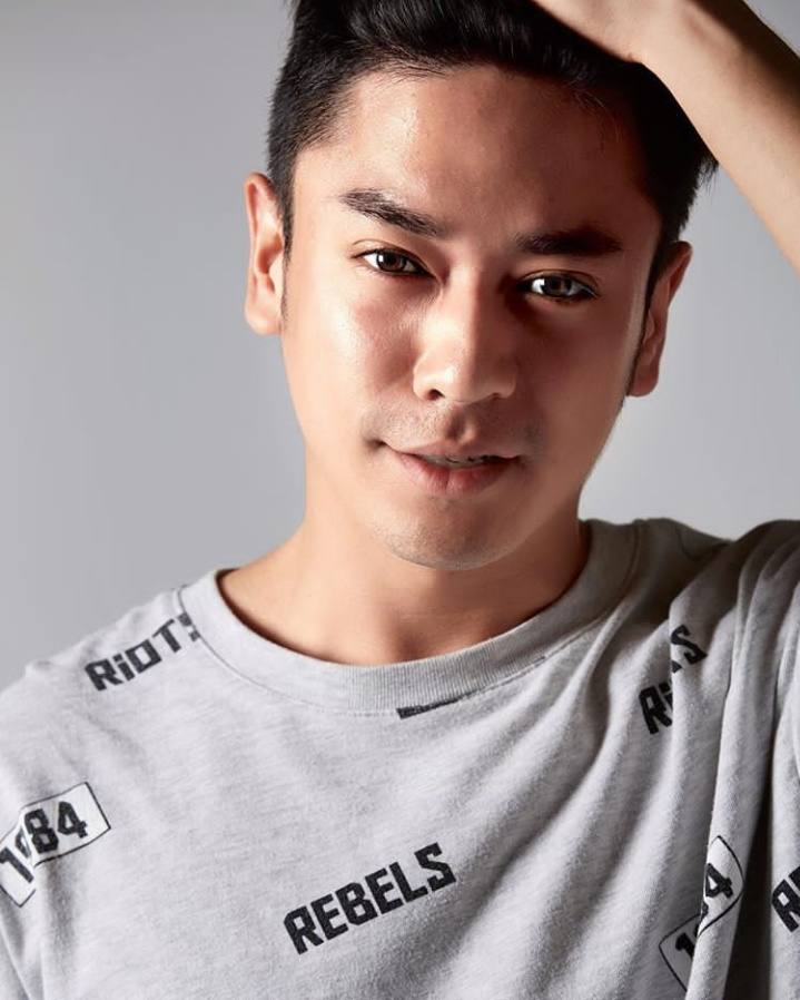 กี กีรติ หล่อกล้ามแน่นๆผู้ประกาศข่าวบันเทิงไนน์เอ็นฯ