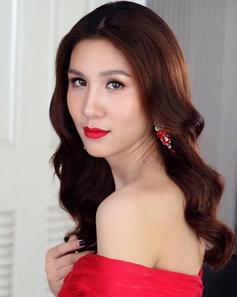 อาลี่ รณัณฎา รอง2 Miss Tiffany2016