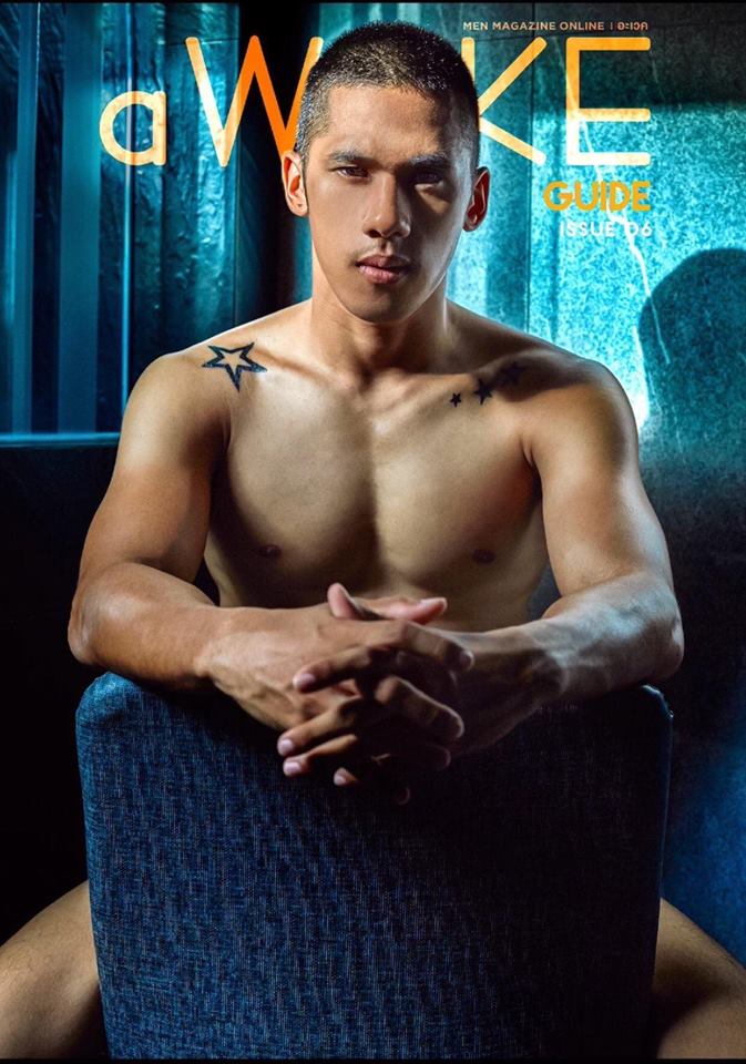 หนุ่มหล่อขึ้นปก 49
