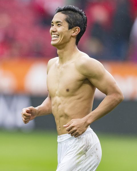 นักฟุตบอลญี่ปุ่น สุดหล่อ Yoshinori Muto