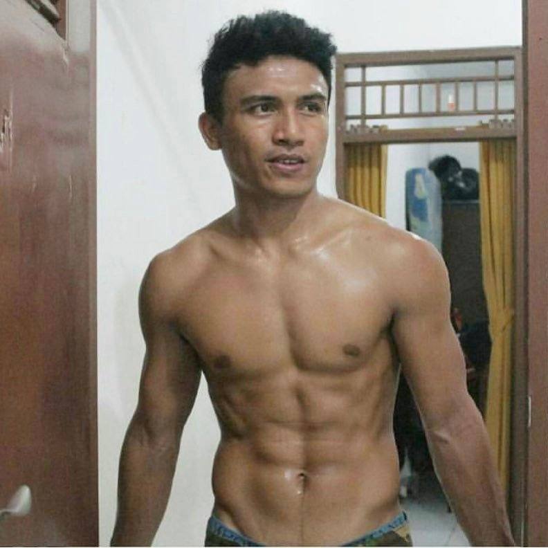 ล่ำบ้านๆ