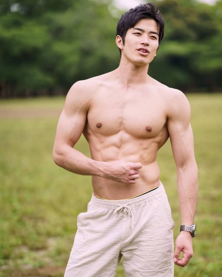 เข้มปานกลาง