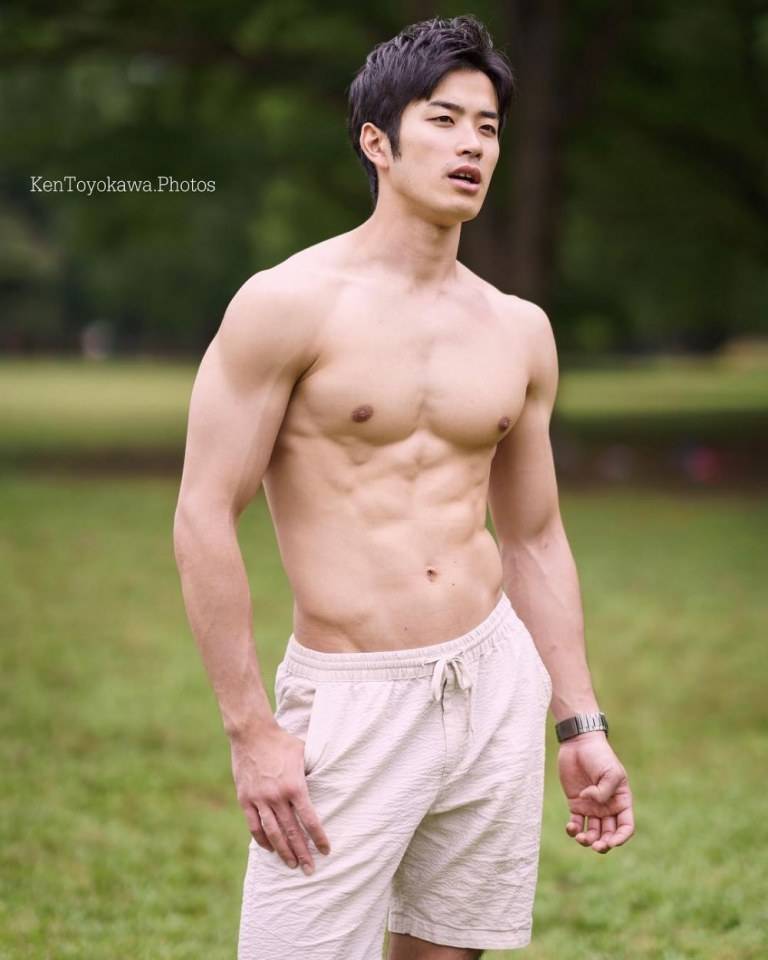 เข้มปานกลาง