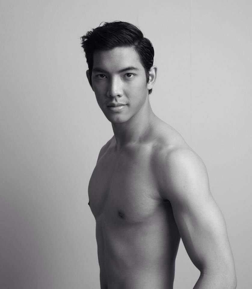 เข้มปานกลาง