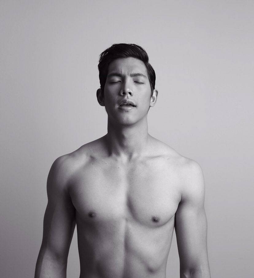 เข้มปานกลาง