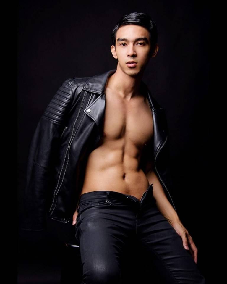 เข้มปานกลาง