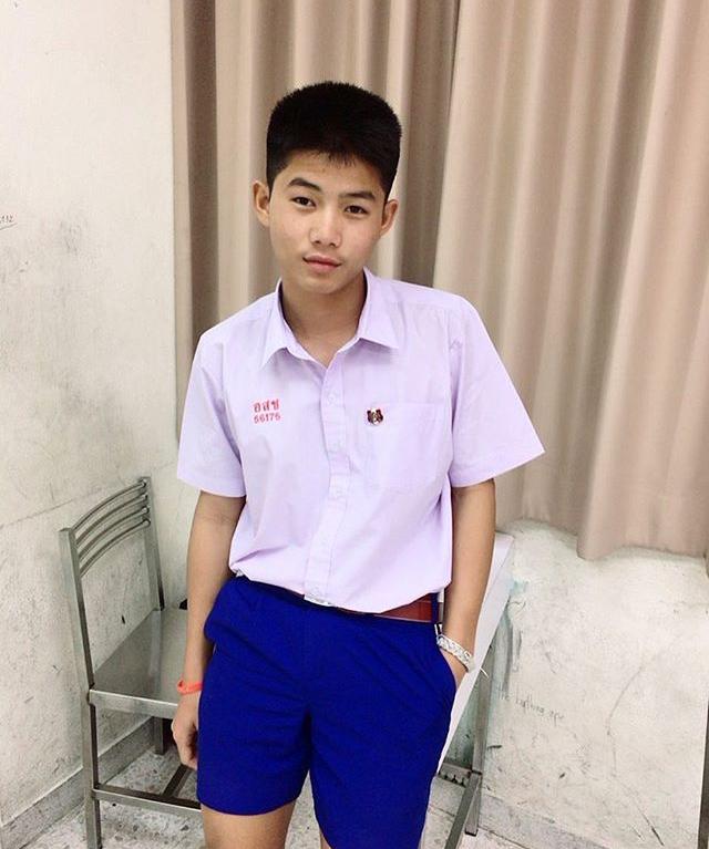ยอมแล้วมีฟ.เปนอสช