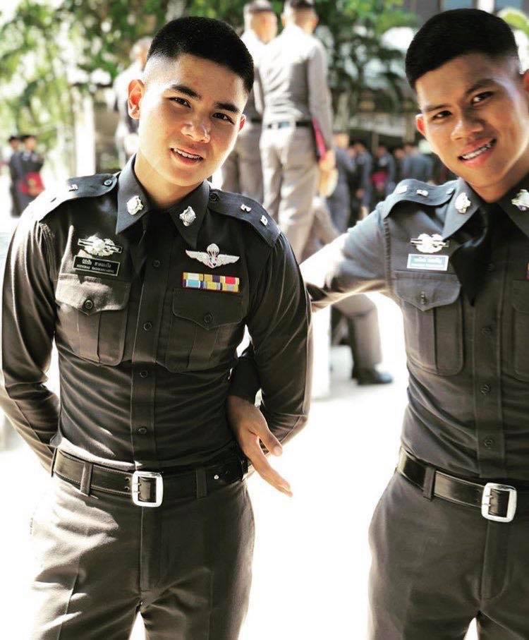 อยากจับของหลวง ๒