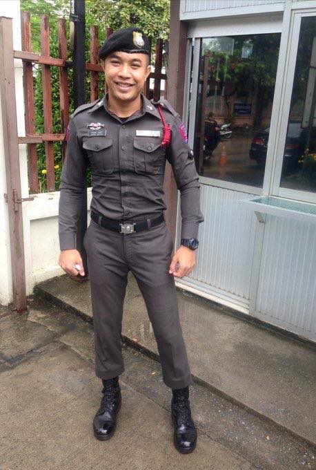 อยากจับของหลวง ๓