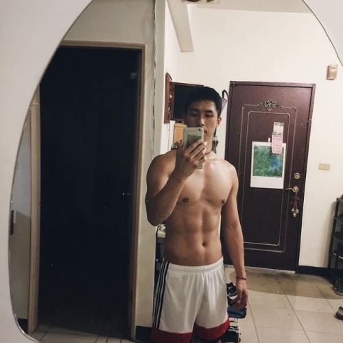 ถอดโชว์เรือนร่าง 2238