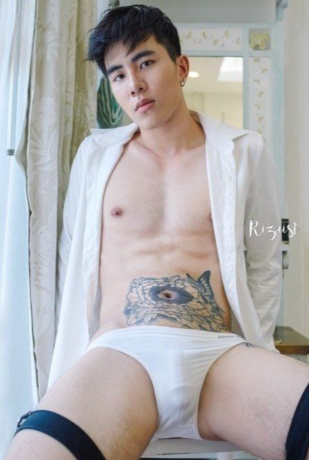 Hey guys 019 (18+)