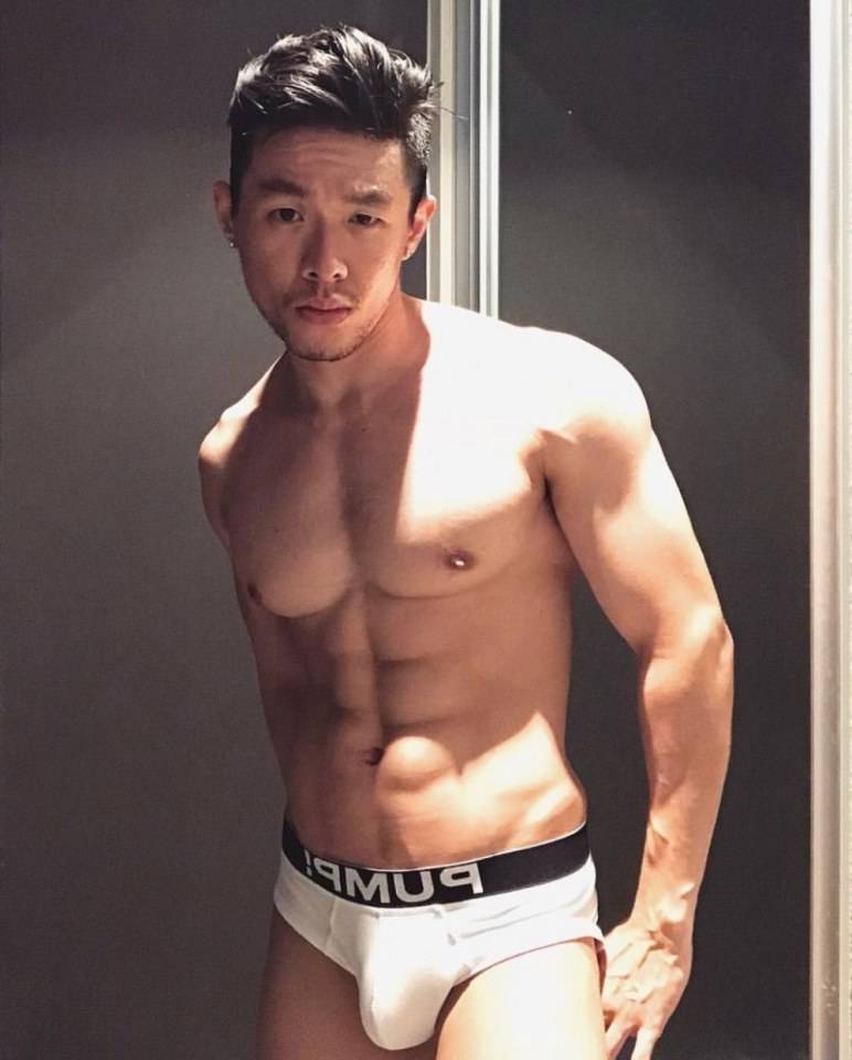 Hot guy in underwear 334