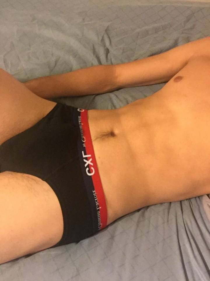 Hot guy in underwear 334