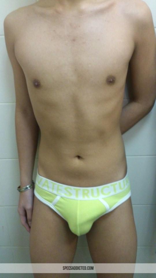 Hot guy in underwear 334