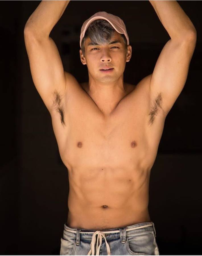 ดีต่อใจ#45(ใต้วงแขนนั้น..)
