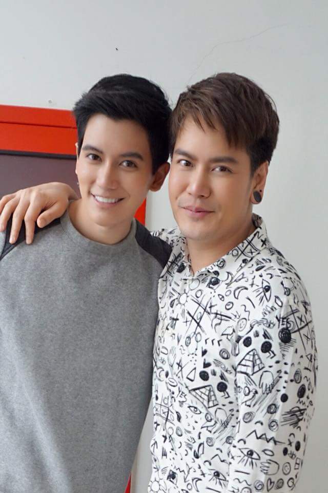 หล่อมาก เมื่อหนุ่มก้อง โผล่ร่วมแจม ในซิทคอมชื่อดัง
