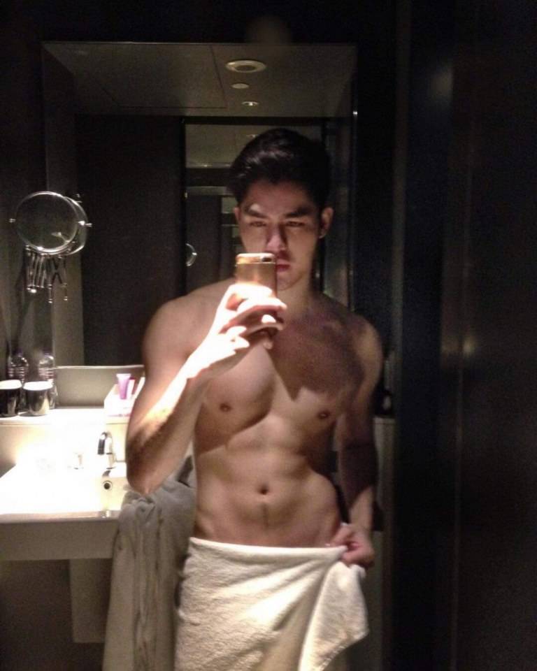 โอ๊ย อะตอม หนุ่มคนนี้หุ่นแซ่บมาก