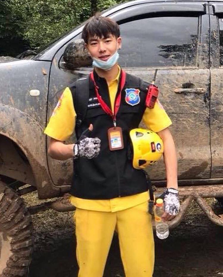 เปิดวาร์ป กู้ภัยล่ามภาษาจีน หล่อทำดี !