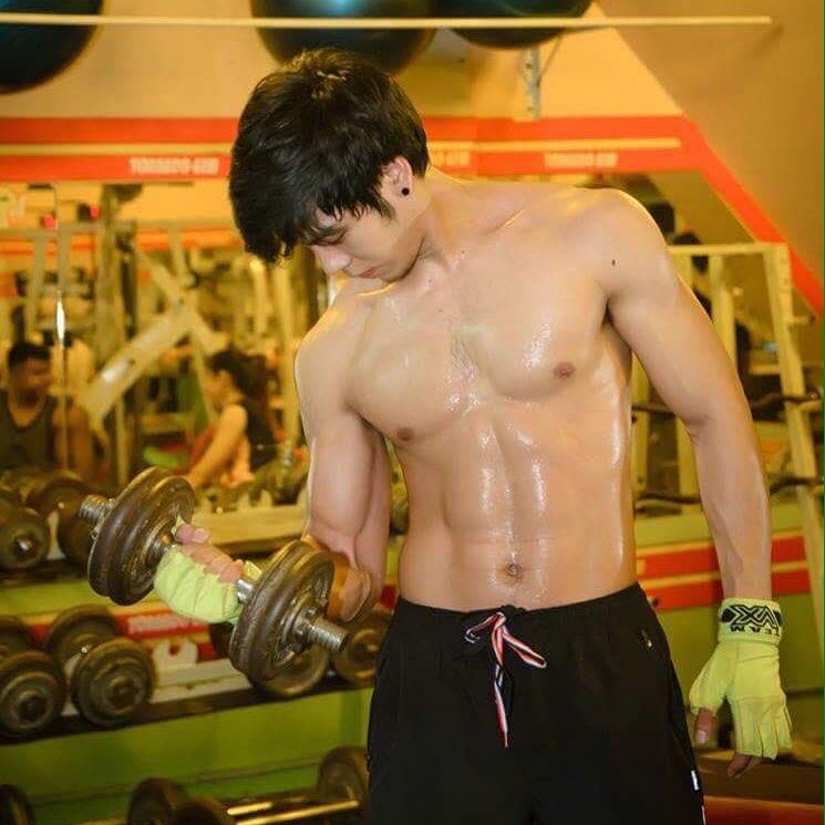 ลิ้นสั่น