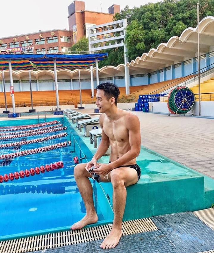 ดีต่อใจ#49(ว่ายน้ำ..กับหนุ่มๆ)