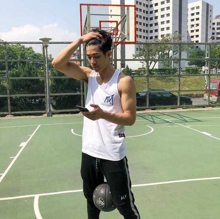 ดีต่อใจ#52(หนุ่มนักกีฬา)