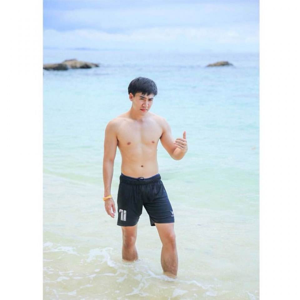 สามีขาวน่าเจี๊ย..