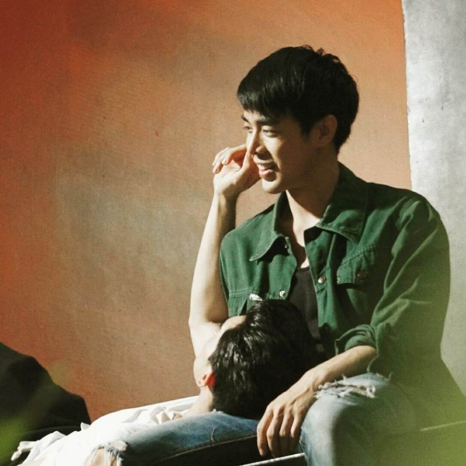 แกล้งแอ๊บแอบรัก