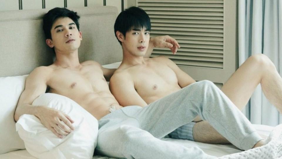 แกล้งแอ๊บแอบรัก