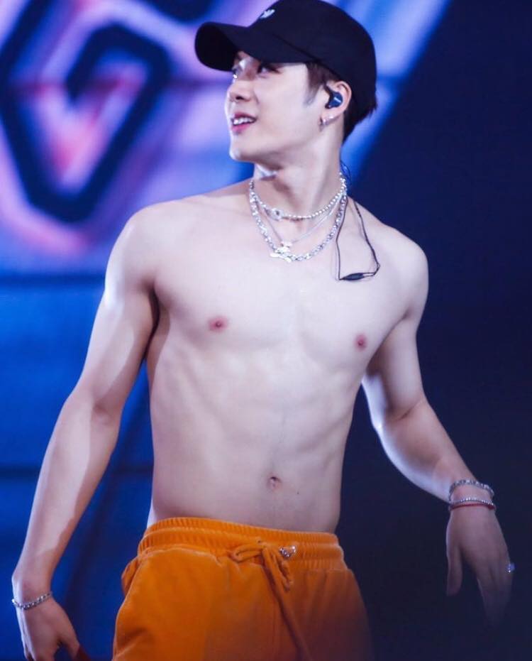 หุ่นหล่อในฝัน Q1Q