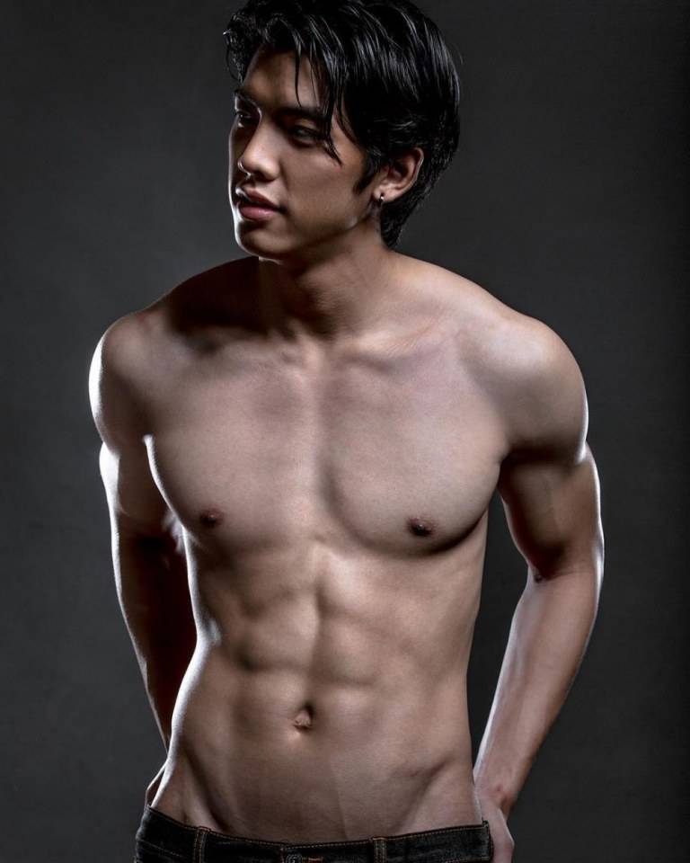 แน่นจิงจัง