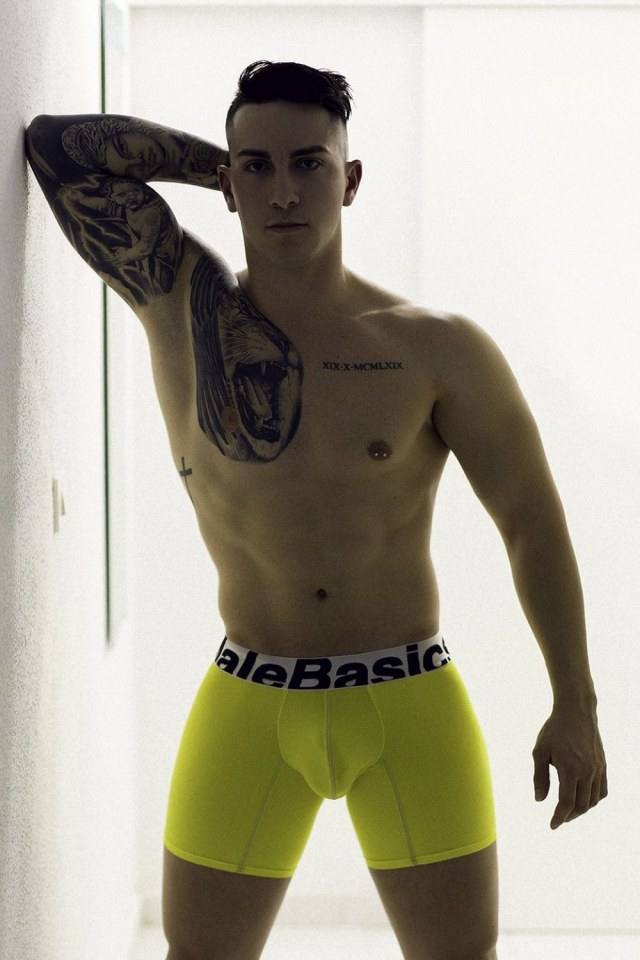 Hot guy in underwear 337