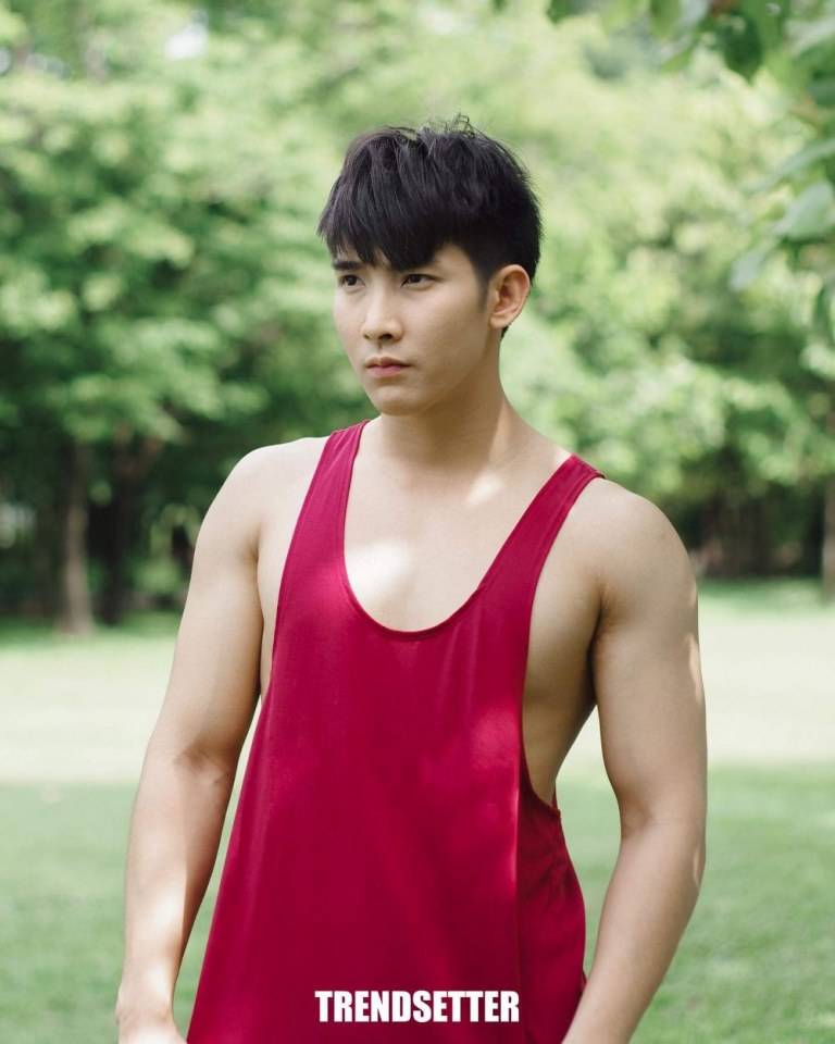 Aekthong นายแบบหนุ่มหล่อ เจ๊หละเลิฟเลย