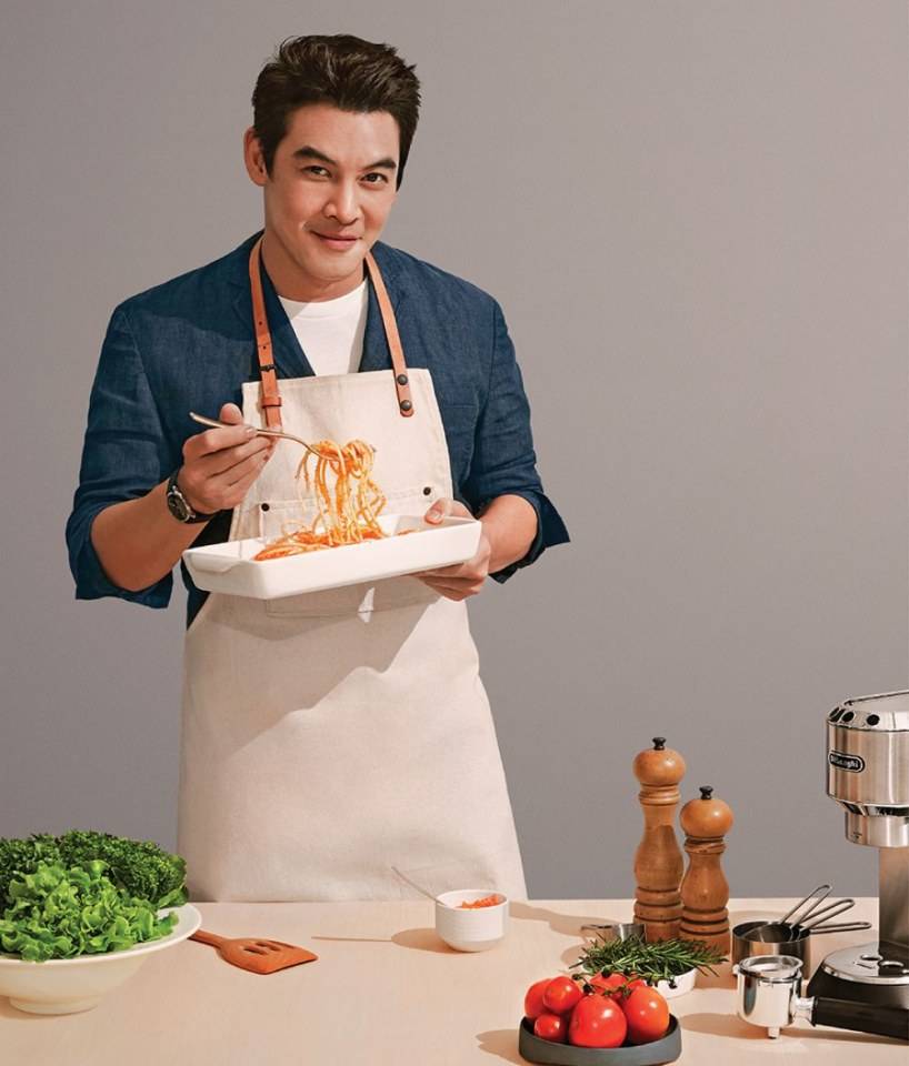 Culinary Wonders : ชาคริต แย้มนาม