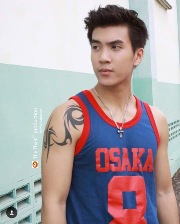 ล่ำทำหรรมแข็ง
