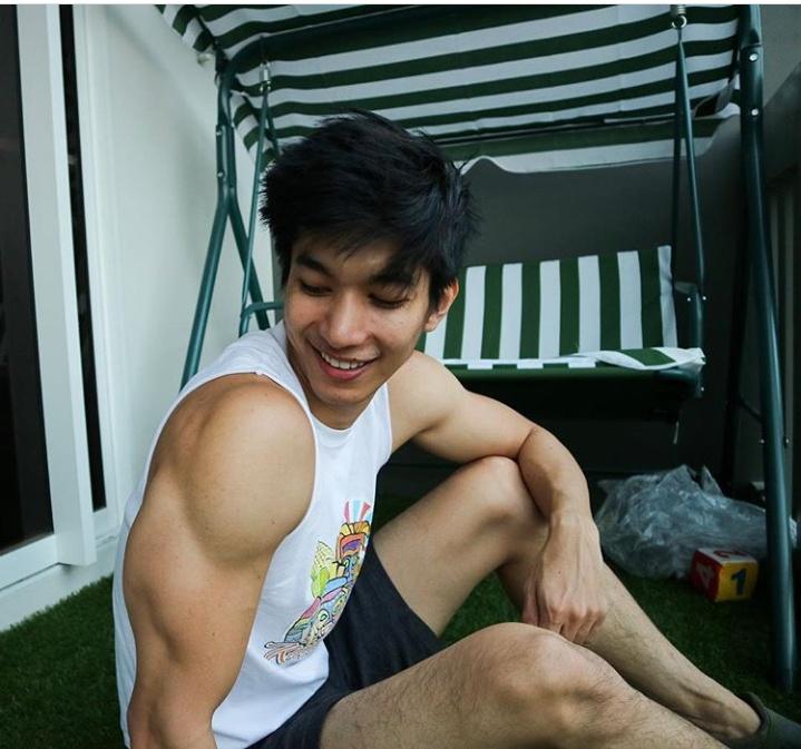 ดีต่อใจ#70(หนุ่มหล่อใสๆ)