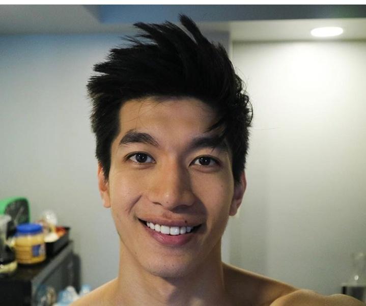 ดีต่อใจ#70(หนุ่มหล่อใสๆ)