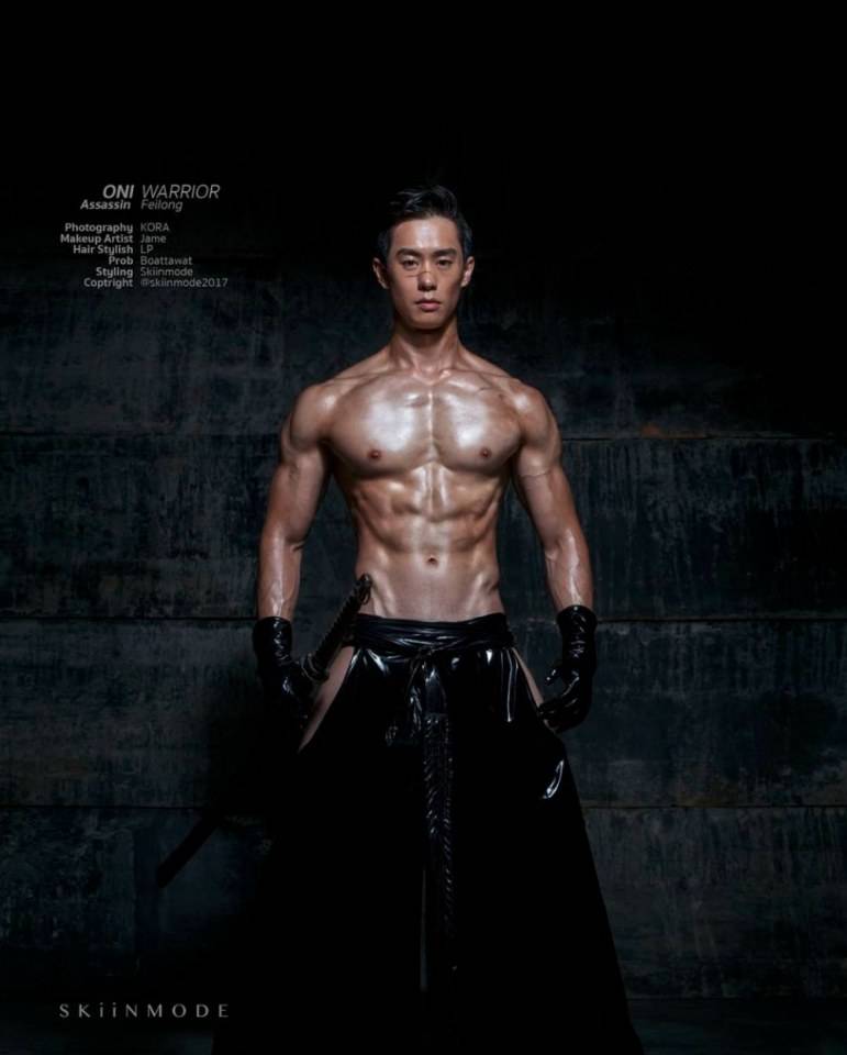 ถอดโชว์เรือนร่าง 2242