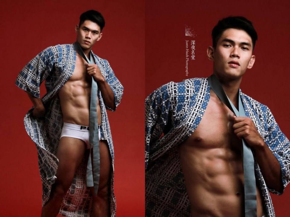 ถอดโชว์เรือนร่าง 2245