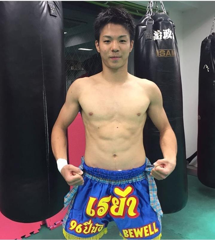 ดีต่อใจ#73(หนุ่มหล่อญี่ปุ่น..กับกีฬามวยไทย)