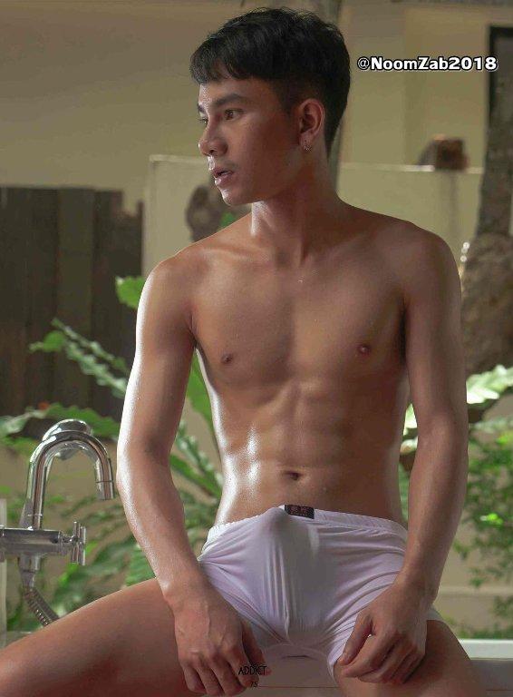สามีเลิศสุด