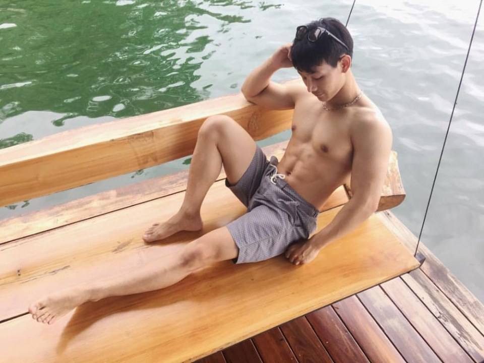เช็ดน้ำลายแป๊บ