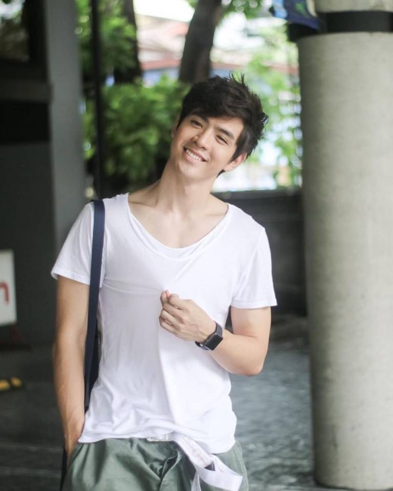 เปิดวาร์ป “ฟิล์ม ธนภัทร” หรือ “บอสวศิน” ในละคร “เมีย 2018” หนุ่มหล่อเสน่ห์แรง ที่สาวๆกำลังกรี๊ดหนักมาก!
