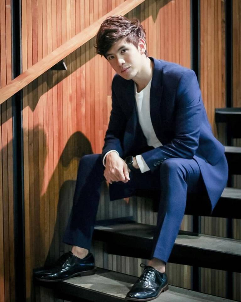 เปิดวาร์ป “ฟิล์ม ธนภัทร” หรือ “บอสวศิน” ในละคร “เมีย 2018” หนุ่มหล่อเสน่ห์แรง ที่สาวๆกำลังกรี๊ดหนักมาก!