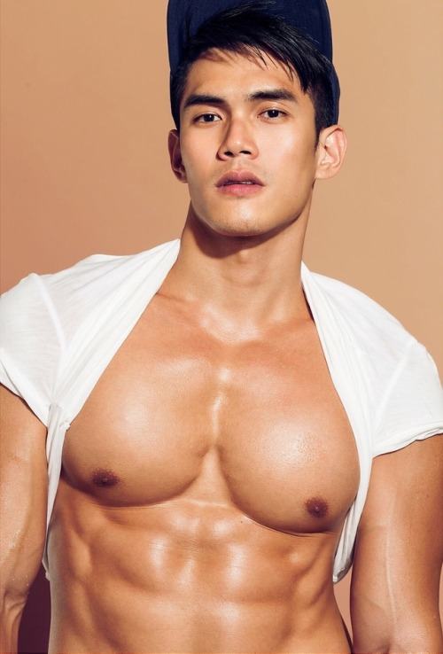 male body 100