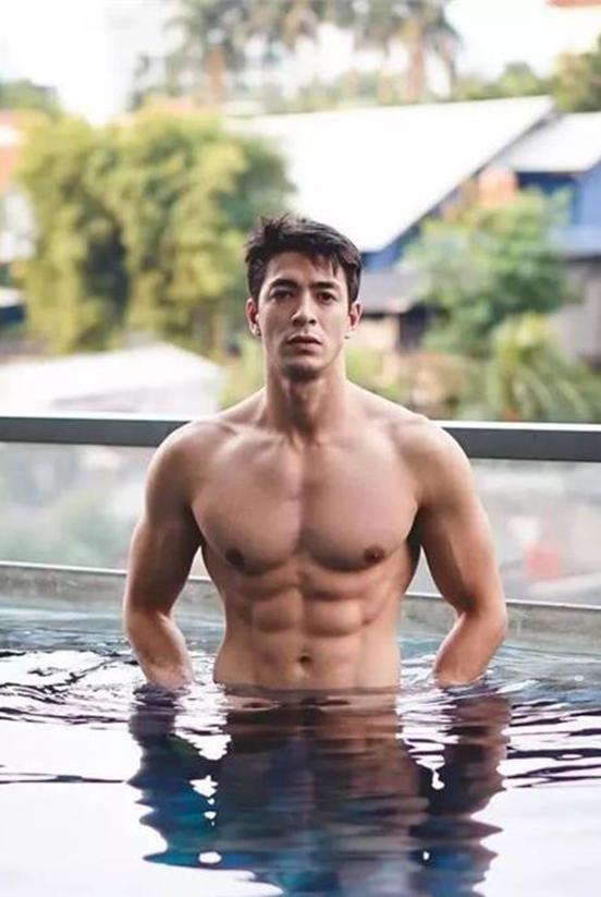 [OMGBoy025][18+] หนุ่มปินส์ Sam Ajdani อีกคนที่อยากสัมผัสตั้งแต่ต้นคอ ถึงหน้าท้องส่วนล่าง เอามาฝากหลังอาหารเที่ยงครับ !!!