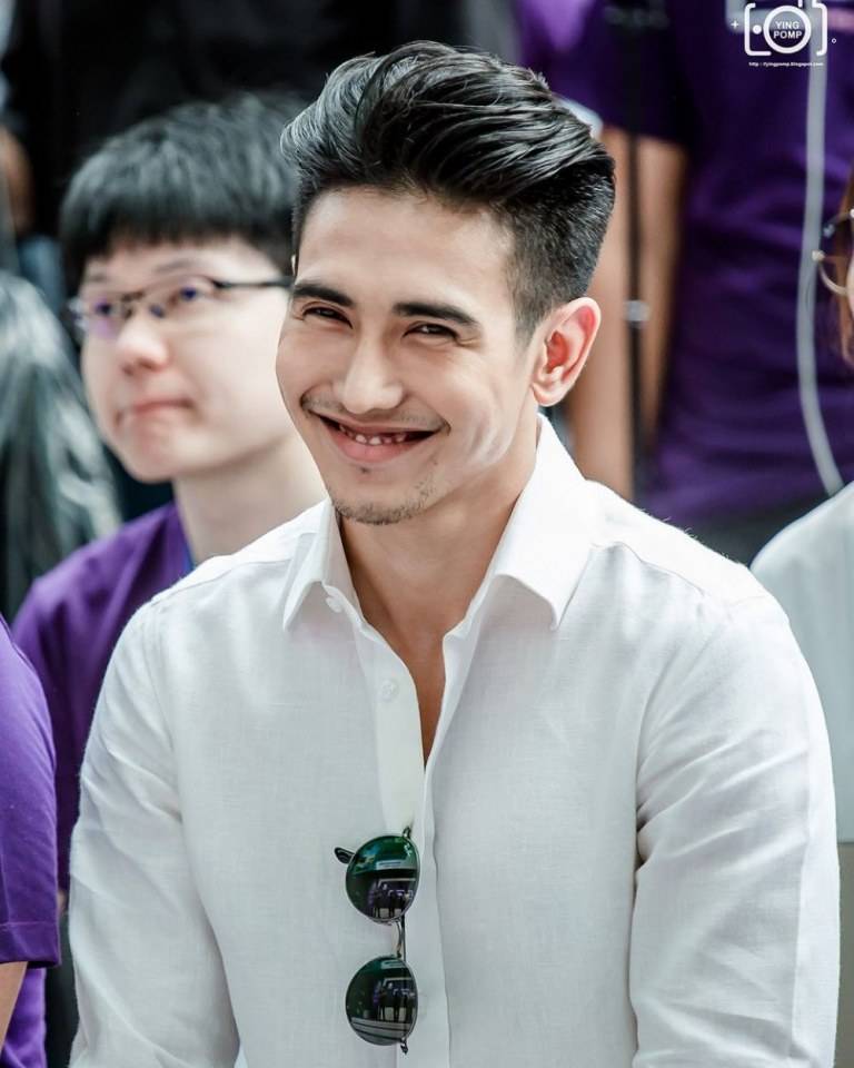 ดาราหน้าเข้ม