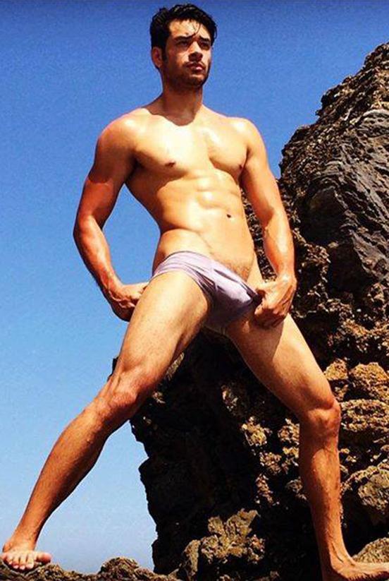 [OMGBoy026][18+] John Spainhour อีกหนึ่งดาราหนุ่มชาวเอเชีย ที่ห้ามใจไม่เคยได้ที่จะเก็บภาพสัดส่วนของเขาเอาไปจินตนาการต่อ