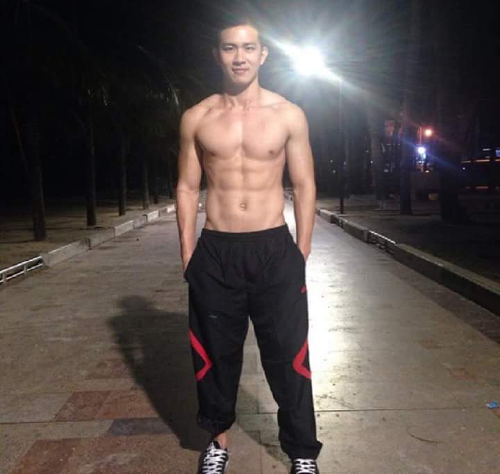 เลียน้ามแตก